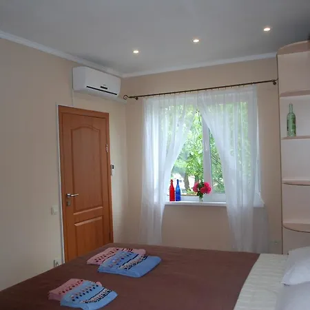 Vendégház Bozhur